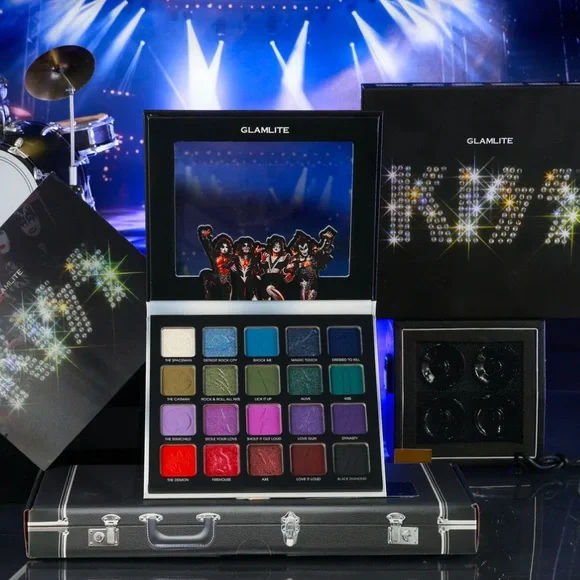 Glamlite Limited Edition KISS Eyeshadow Palette with Collectable Box. New.